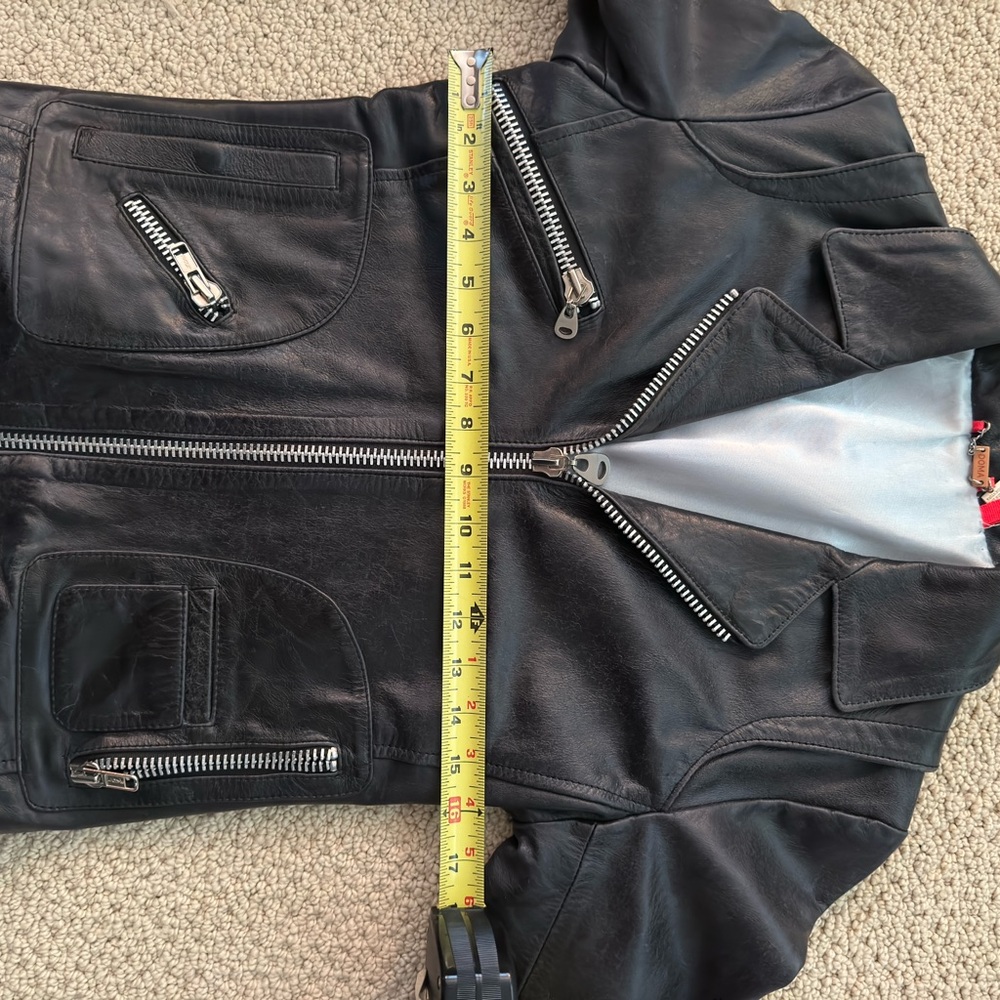 Doma black leather moto jacket. Made in Argentina. - Picture 6 of 8